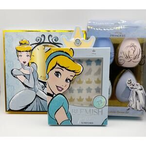 Cinderella Beauty Bundle: sponge set, blemish patches, & complexion palette